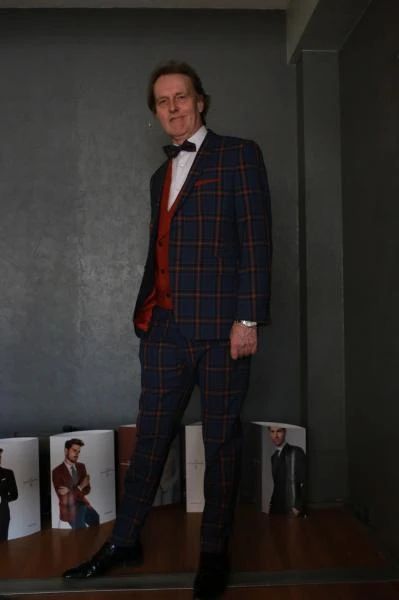 Costumes hommes